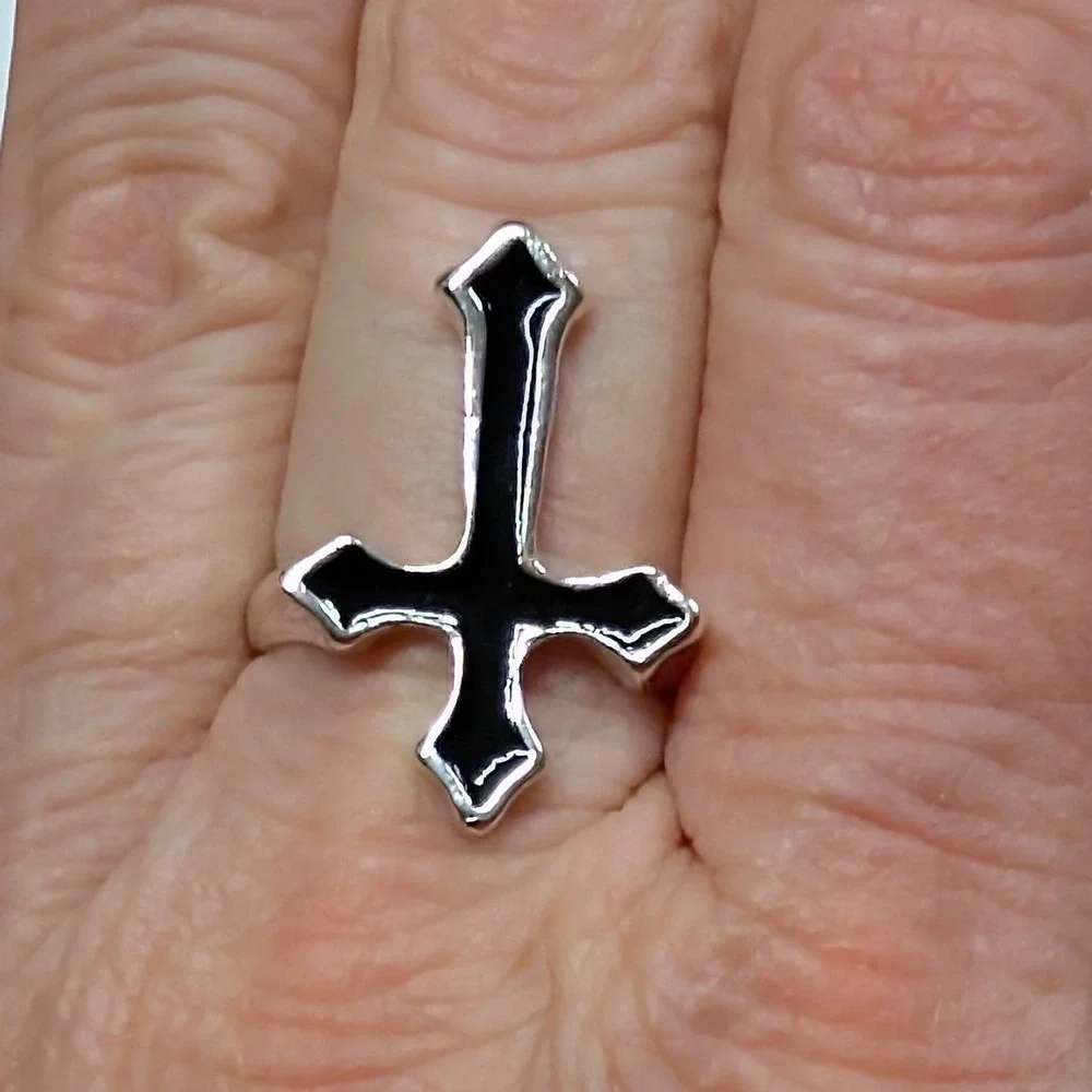 Unbranded new cross